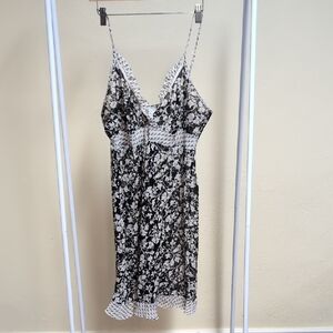 Chic Black and White Lace Chemise